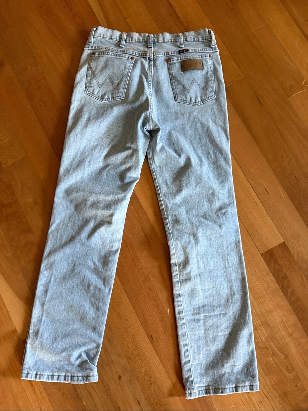 Wrangler Men's Light Beige Straight Jeans - Picture 3 of 5